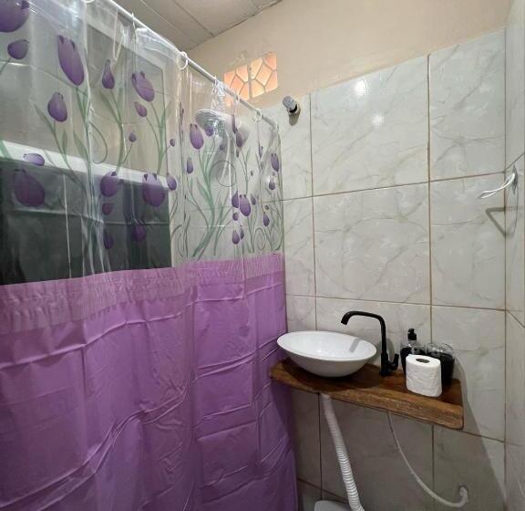 膳宿费 Suite 2   Praia Bonita Hospedagem, Agora Com Ar Condicionado