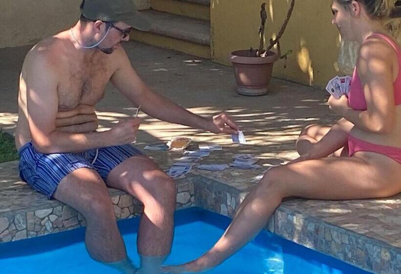 Zandoyo Bed & Breakfast