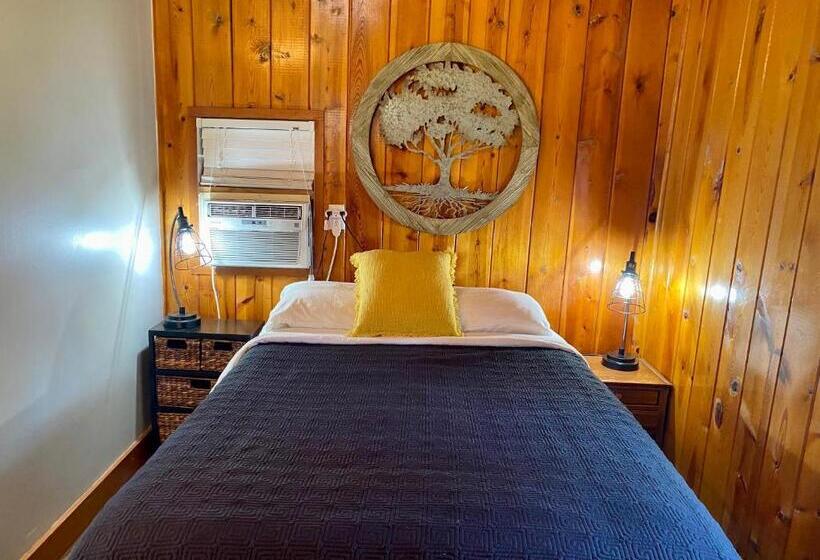 هاستل Cabin 8 At Horse Creek Resort