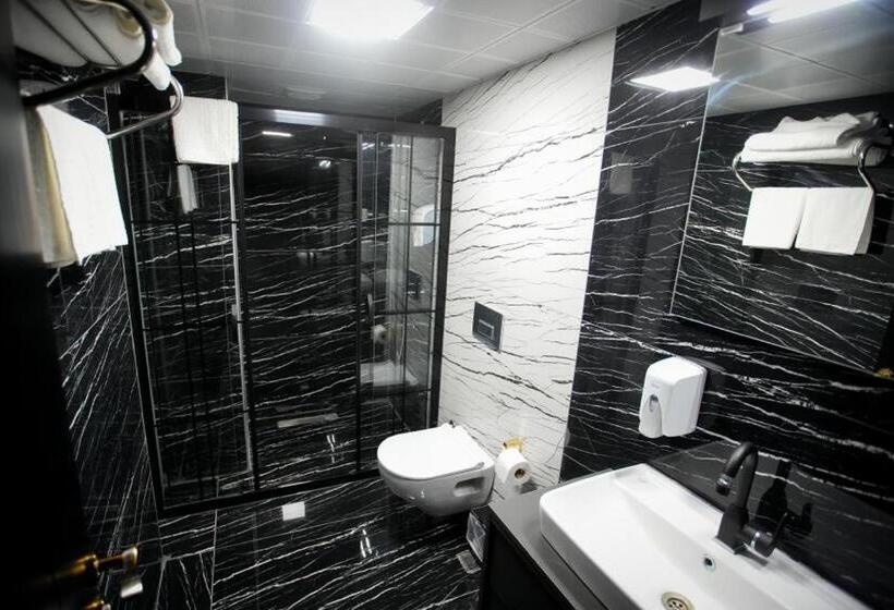 تختخواب و صبحانه Ky Continental Apartments