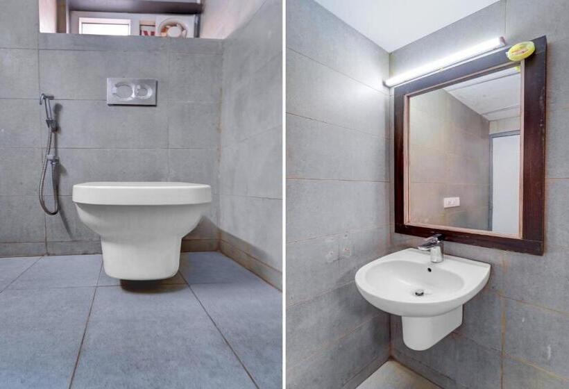 هتل Townhouse 1123 Four Season