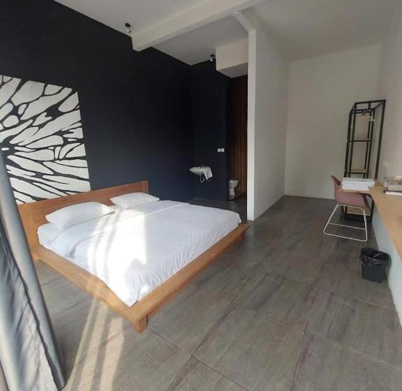 هتل Mercusuar Resort Jepara