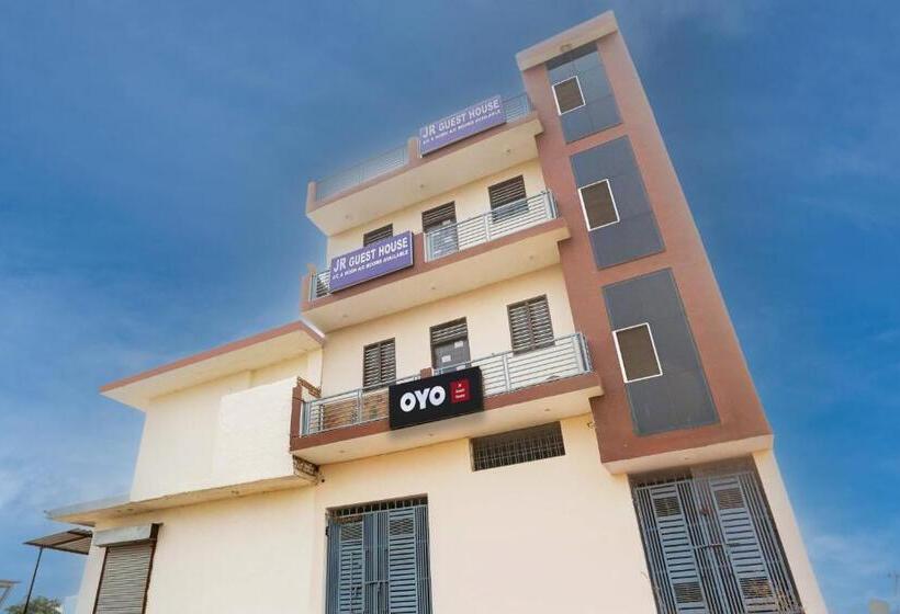 فندق Oyo Jr Guest House