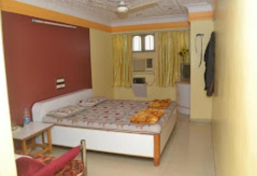 Rajdhani And Guest House Gujarat   Best Family Hotel In Halol Near Pavaghad And Halol Gidc