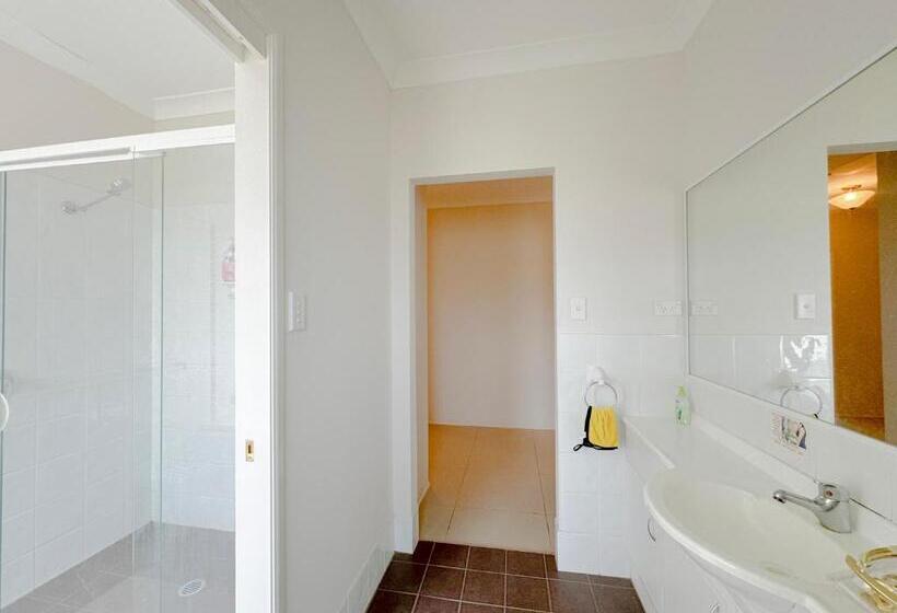 호텔 Sydney Farm Stay    Live With Nature And Animals