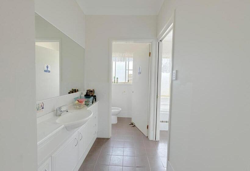 호텔 Sydney Farm Stay    Live With Nature And Animals