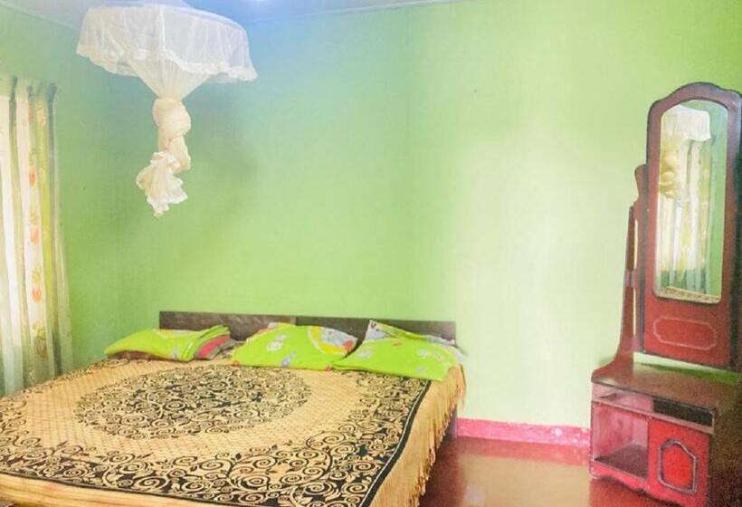 بنسيون Nisansala Guest