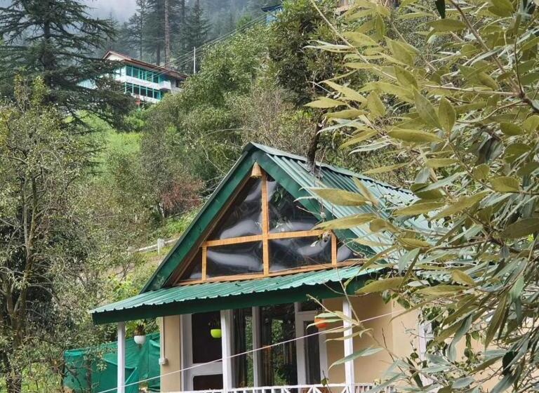 بنسيون Thetreehousejibhi
