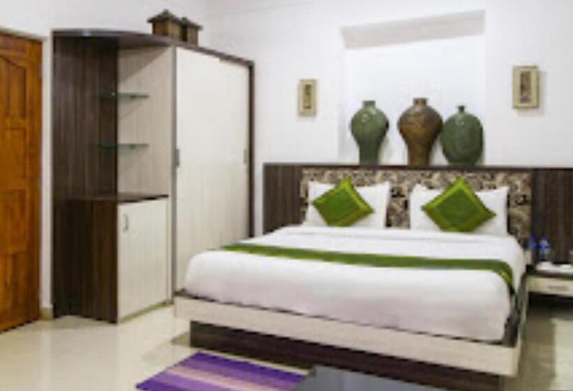Skylight Royal Stay A Boutique Resort