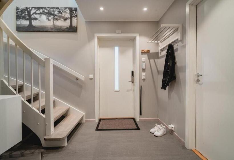 Arctic Homes   Unique Town House