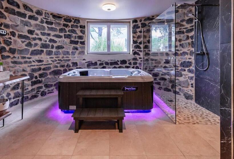 住宿加早餐  La Demeure Des Sens Avec Spa Et Sauna