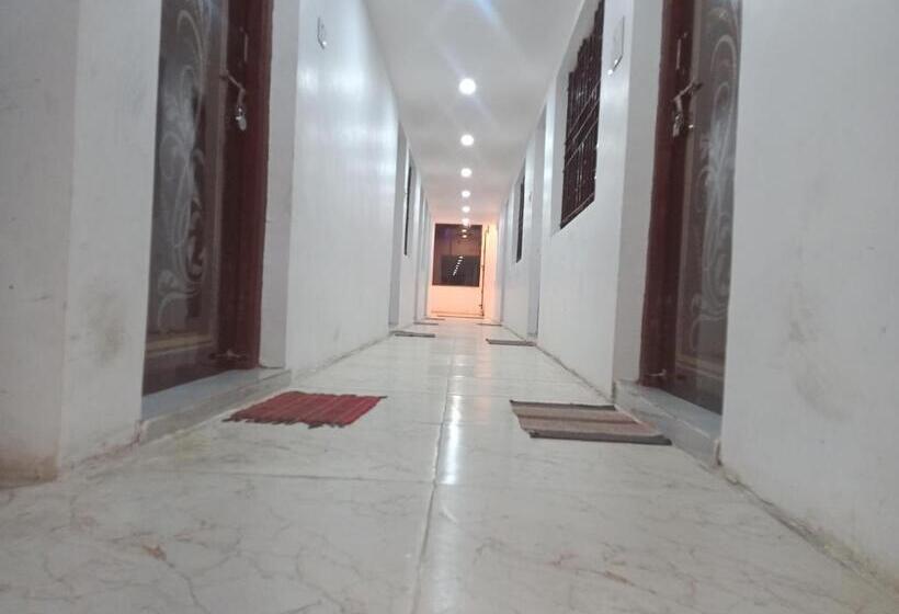 בית מלון כפרי Kc Iinn