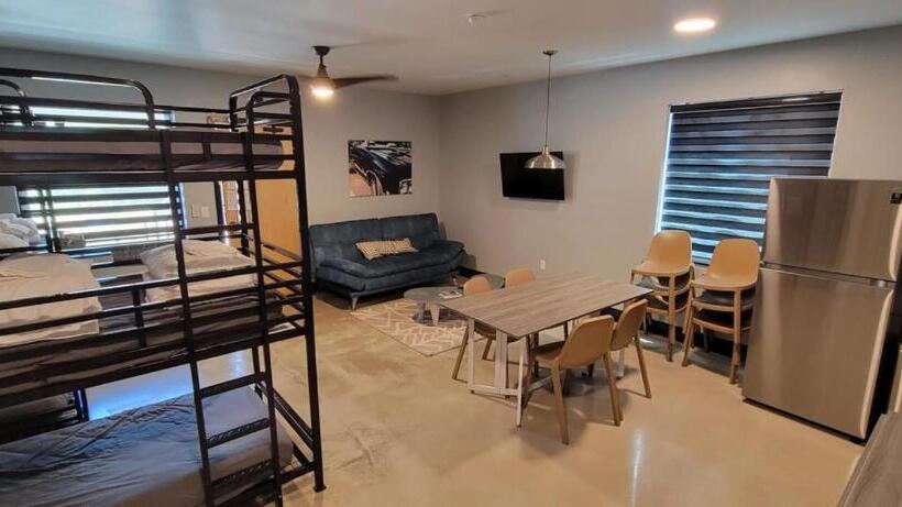 酒店 Yacht One Family Suite Near Hidden Valley Ski