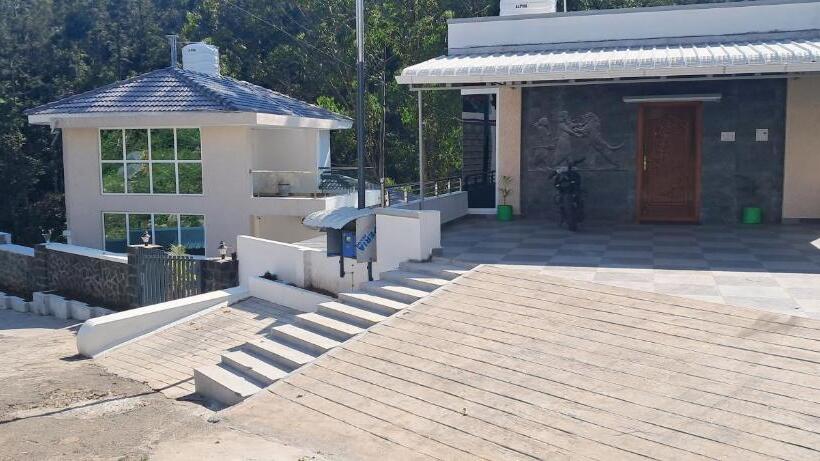 هتل Istays   Risi Villa, Yercaud