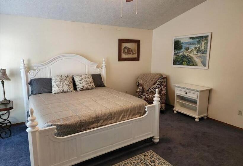 펜션 A Wine Country Home In Yamhill County