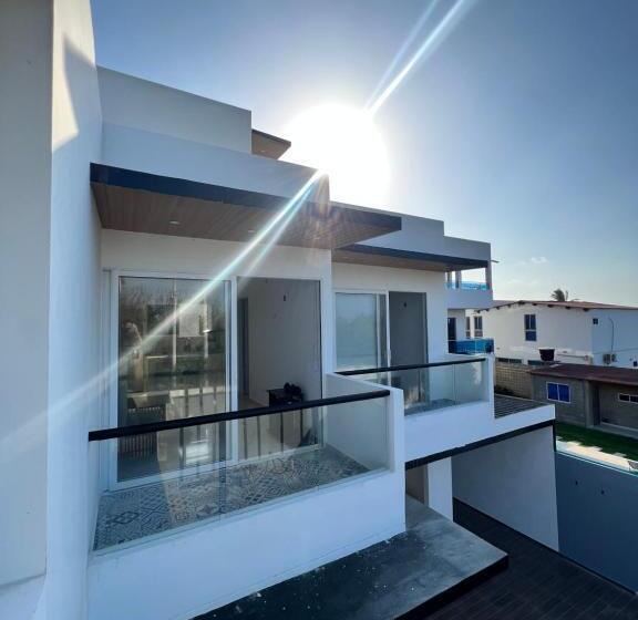 پانسیون Azulrest Casa De Verano