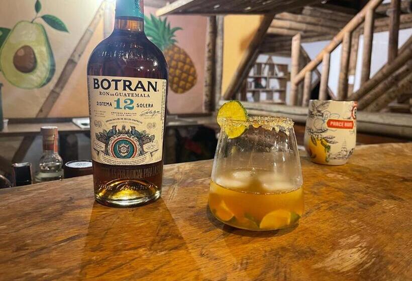 پانسیون Casa Wago