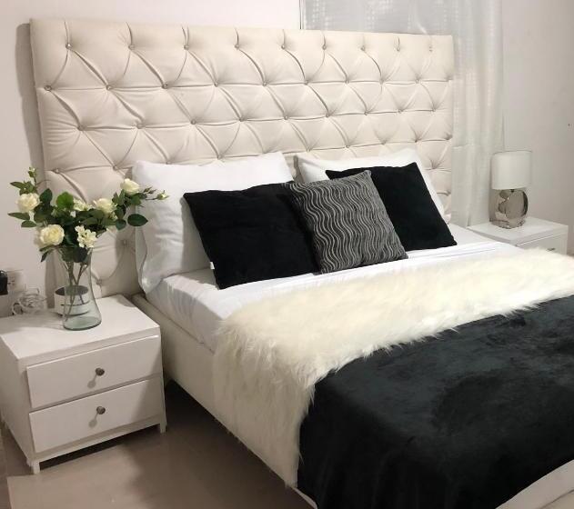 פנסיון Hostal De La 8