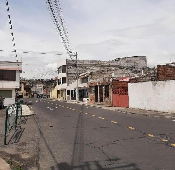 پانسیون Mi Casa