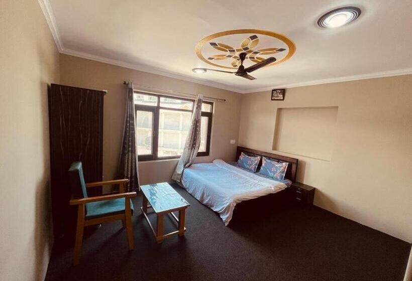 ペンション Oyo Home Al Amin Residency