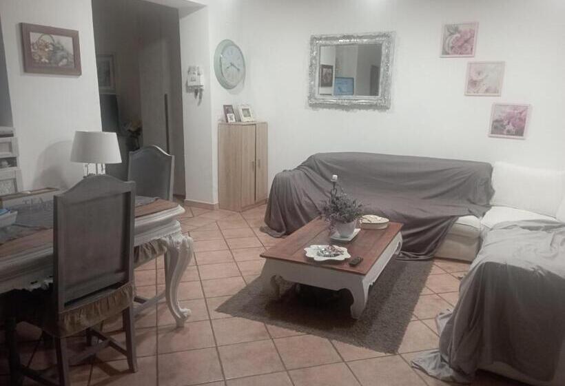 פנסיון Semplicemente A Casa