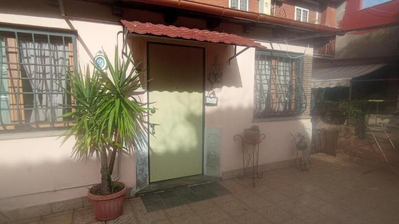 פנסיון Semplicemente A Casa