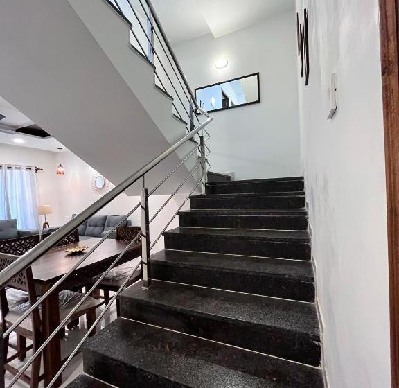 펜션 Villa White Grove