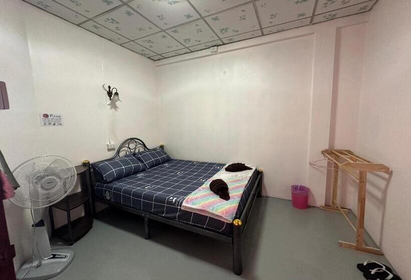 هاستل Madam Guesthouse