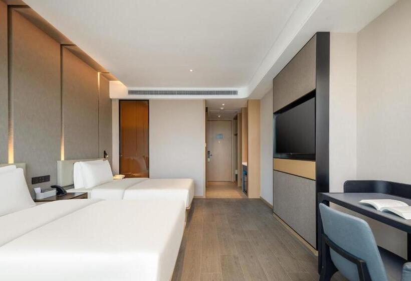 Atour Hotel Xiamen Meifeng Binhai Romantic Line