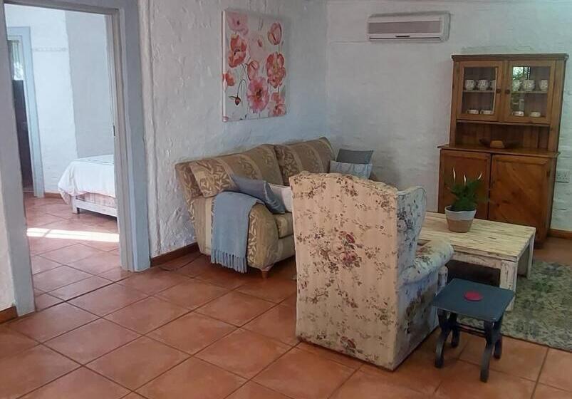 住宿加早餐  Ilnika Farm Stay