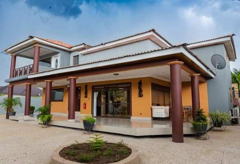 فندق Ampric Guest House And Lounge