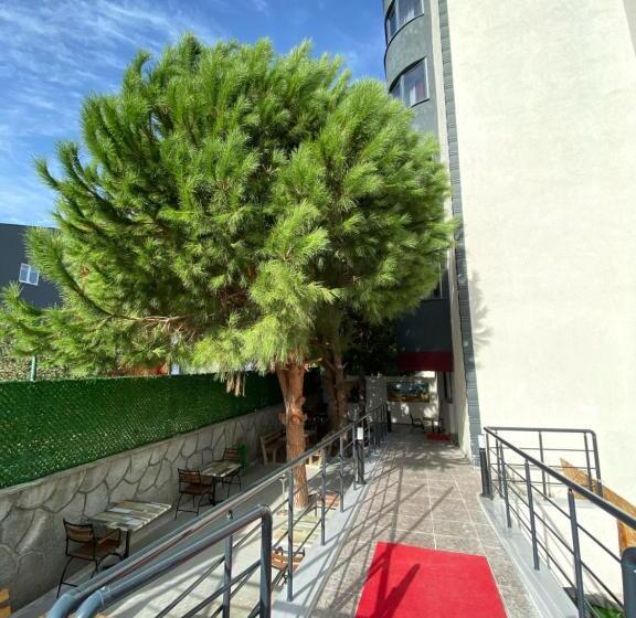 هتل Kumru Suites