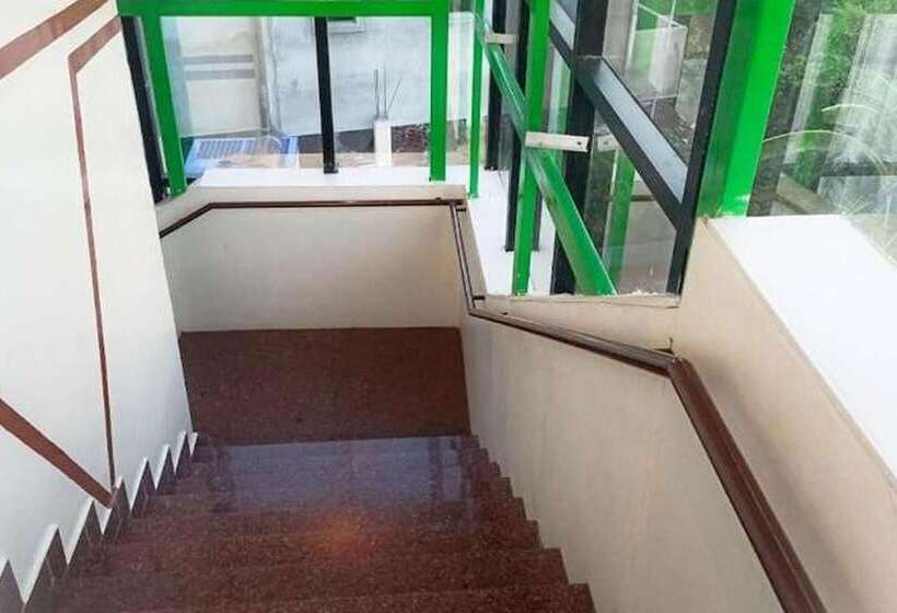 هتل Neighbour Inn Apart