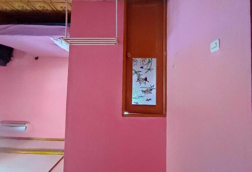 酒店 Oyo 93299 Homestay Aqsa