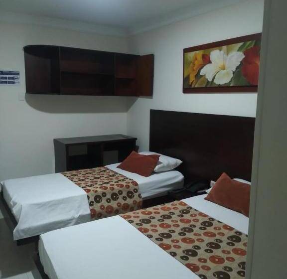 בית מלון כפרי Paseo Colon Inn