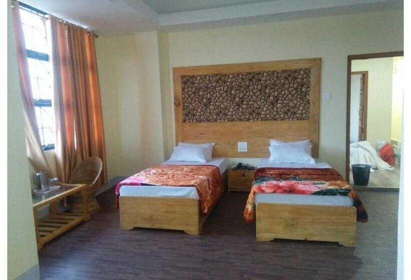 호텔 Shillong Palace Inn