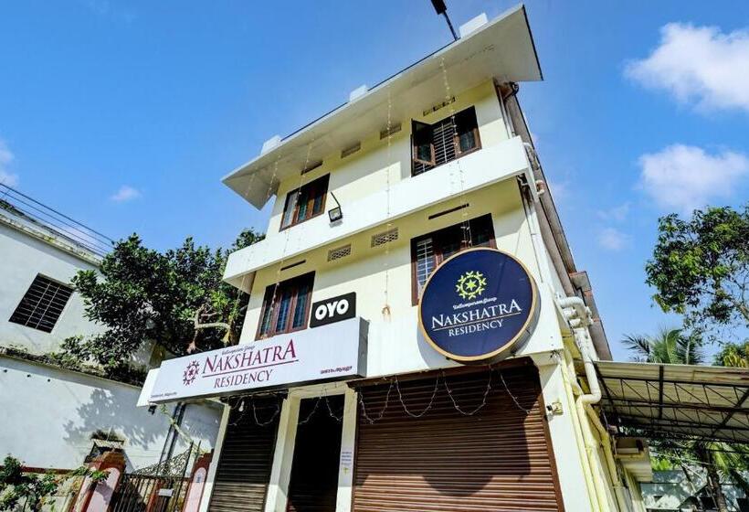 فندق Spot On Nakshathra Residency