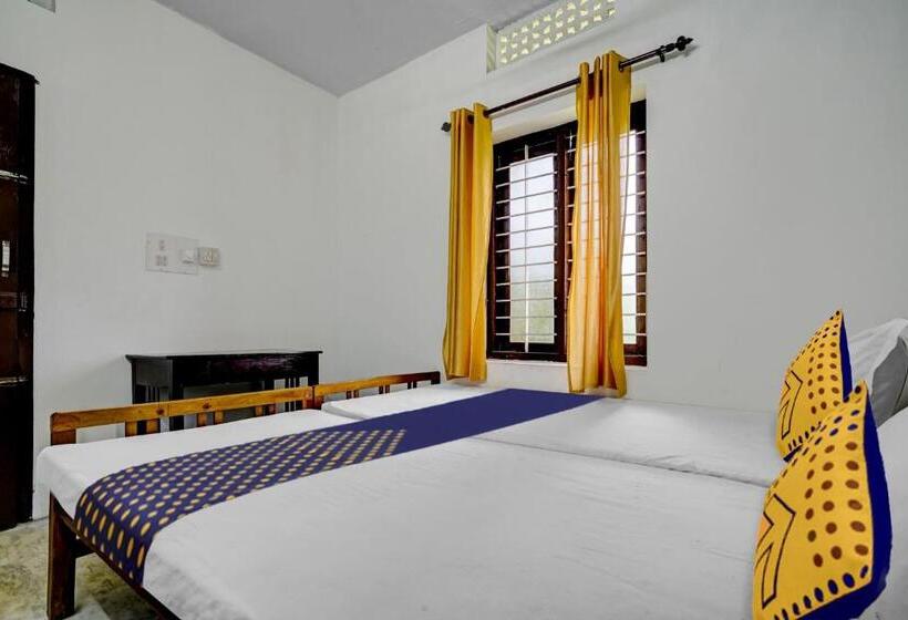 فندق Spot On Nakshathra Residency