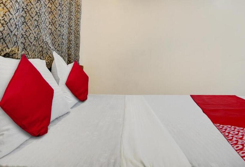 Oyo Hotel Paradise