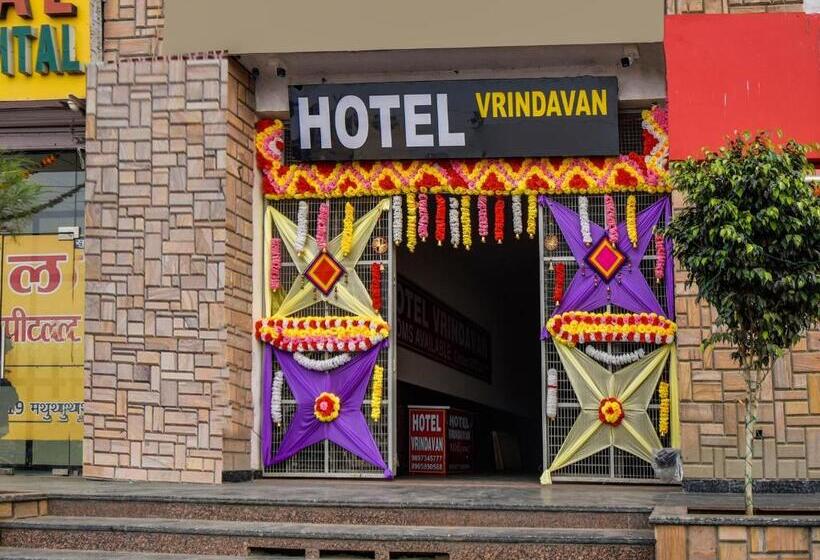בית מלון כפרי Vrindavan