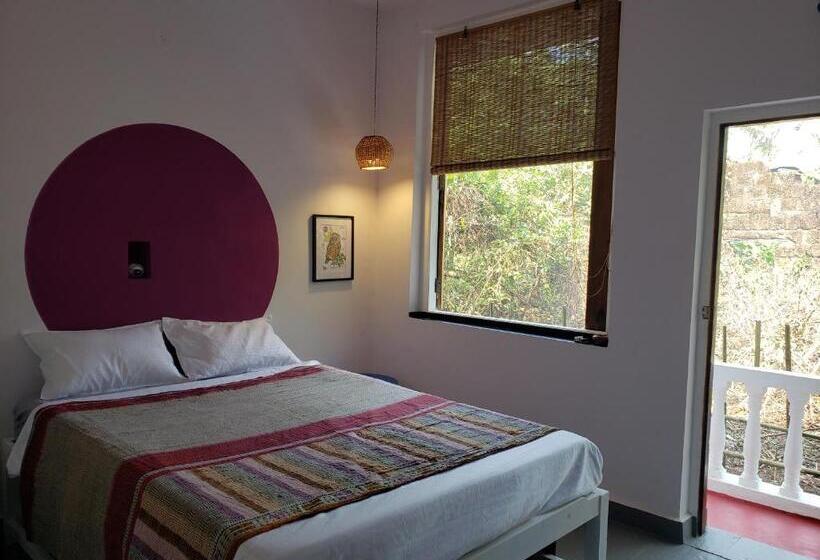 بنسيون Adi Shakti Guesthouse And Shala