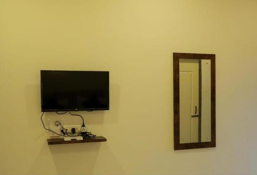פנסיון Mokalbaug Beach Resort