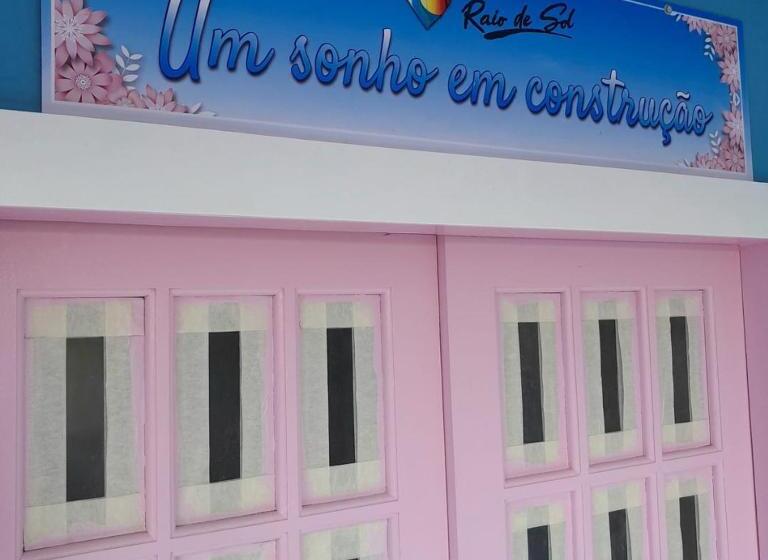 ユースホステル Pousada Raio De Sol   Ilha De Itaparica  Catu á 150 M Da Praia