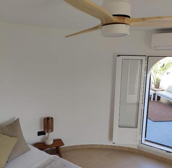 مبيت وإفطار Coliving & Coworking Costa Blanca