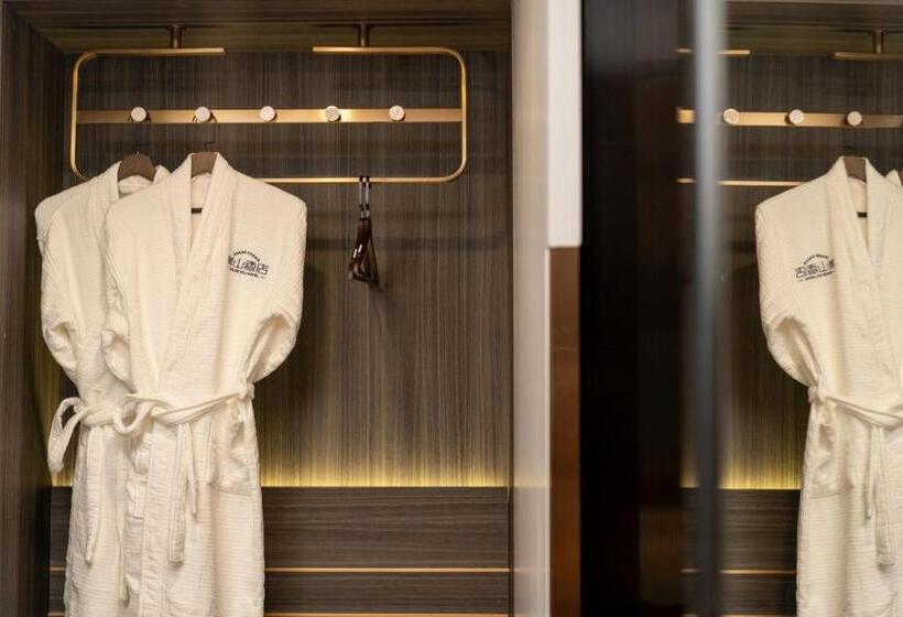 فندق Foshan Lushan