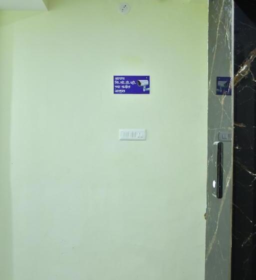 فندق Kalika Residency