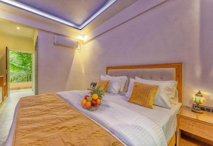 هتل Maurya Residency