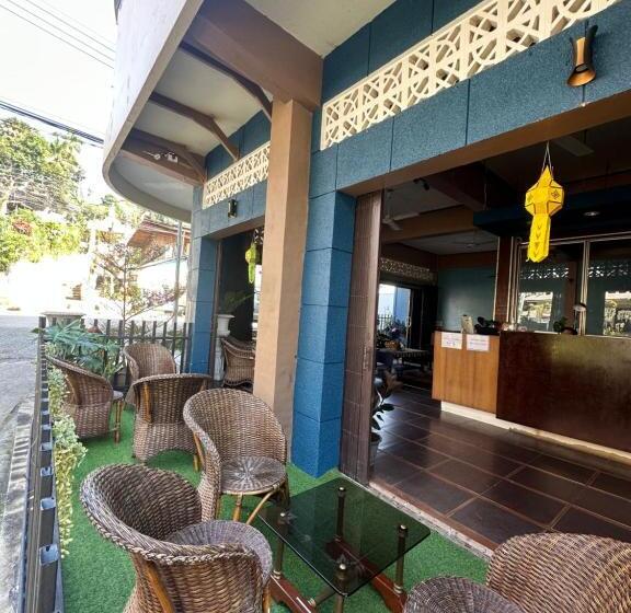 هتل Thadan Guest House