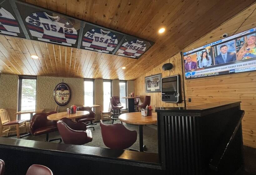 בית מלון כפרי The Patch Lodge