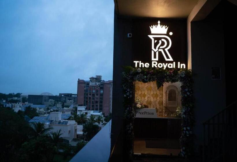 Отель The Royal In
